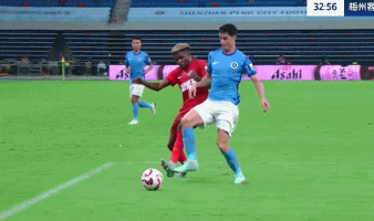 韦斯利点球, 进攻 韦斯利点球, 进攻