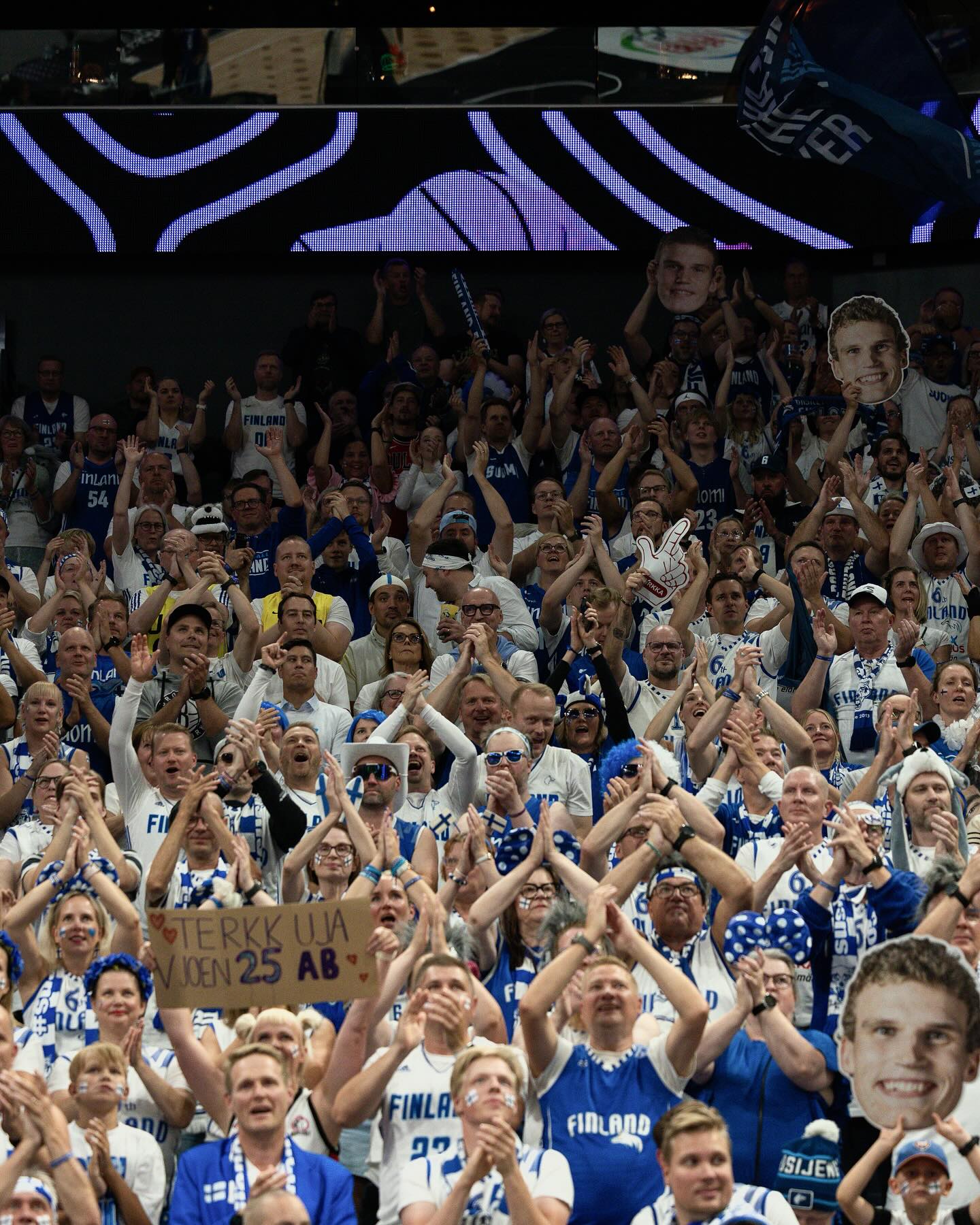 img, src, src img, src, src