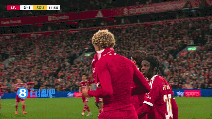 何一次犯规 何一次犯规